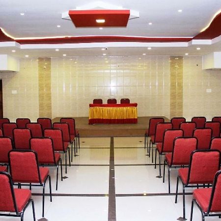 Poppys S.E.T Residency Ξενοδοχείο Kumbakonam Εξωτερικό φωτογραφία