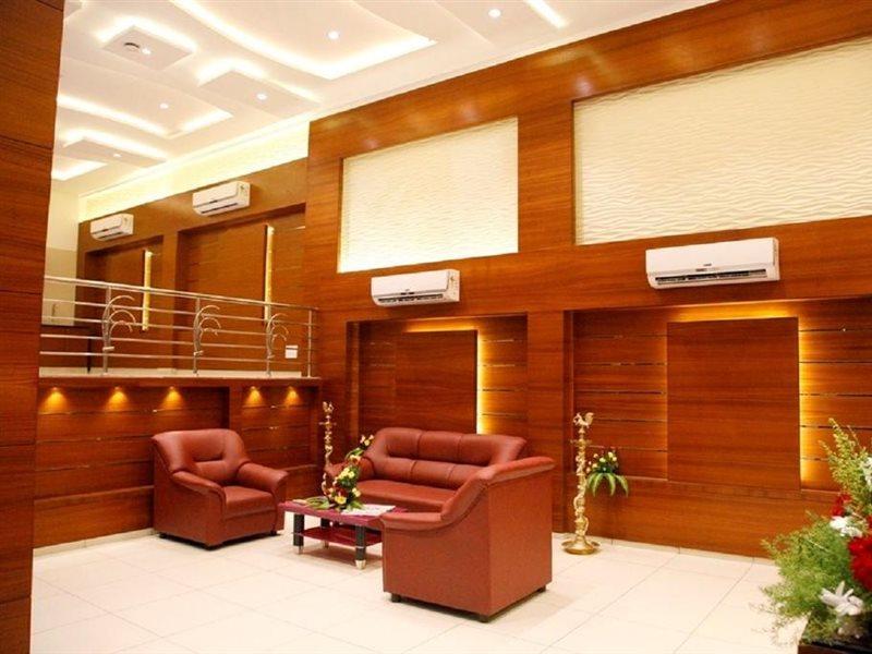 Poppys S.E.T Residency Ξενοδοχείο Kumbakonam Εξωτερικό φωτογραφία