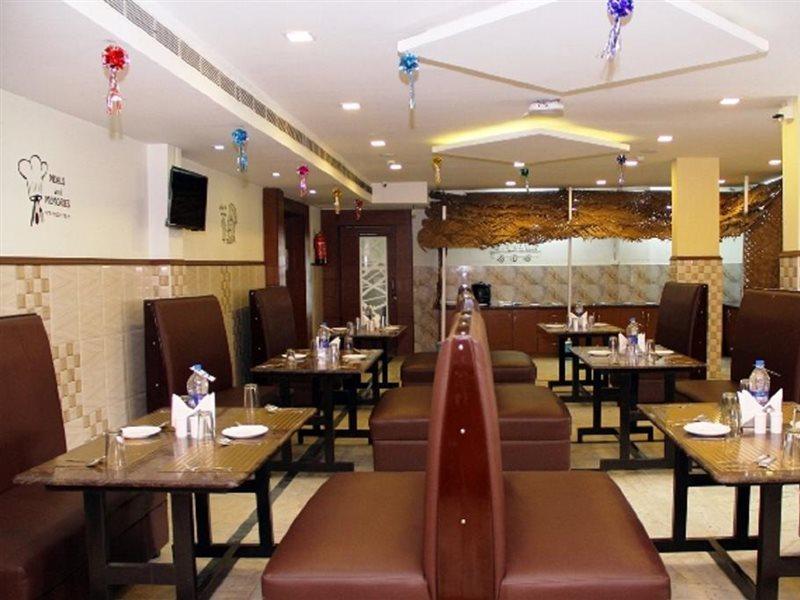 Poppys S.E.T Residency Ξενοδοχείο Kumbakonam Εξωτερικό φωτογραφία
