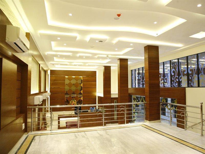 Poppys S.E.T Residency Ξενοδοχείο Kumbakonam Εξωτερικό φωτογραφία