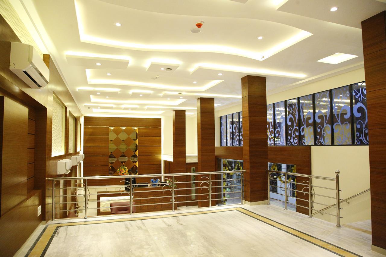 Poppys S.E.T Residency Ξενοδοχείο Kumbakonam Εξωτερικό φωτογραφία