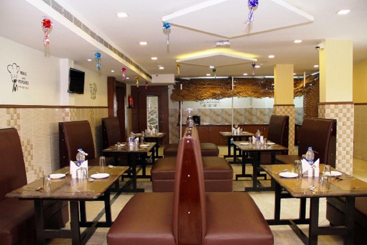 Poppys S.E.T Residency Ξενοδοχείο Kumbakonam Εξωτερικό φωτογραφία